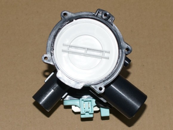 Насос с улиткой Bosch-Siemens 30W на 3 защелки фишка спереди